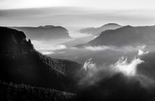 BKW117 Mist at Sunrise, Govetts Leap, Blue Mountains National Park NSW